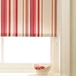 Made-to-measure roller blinds
